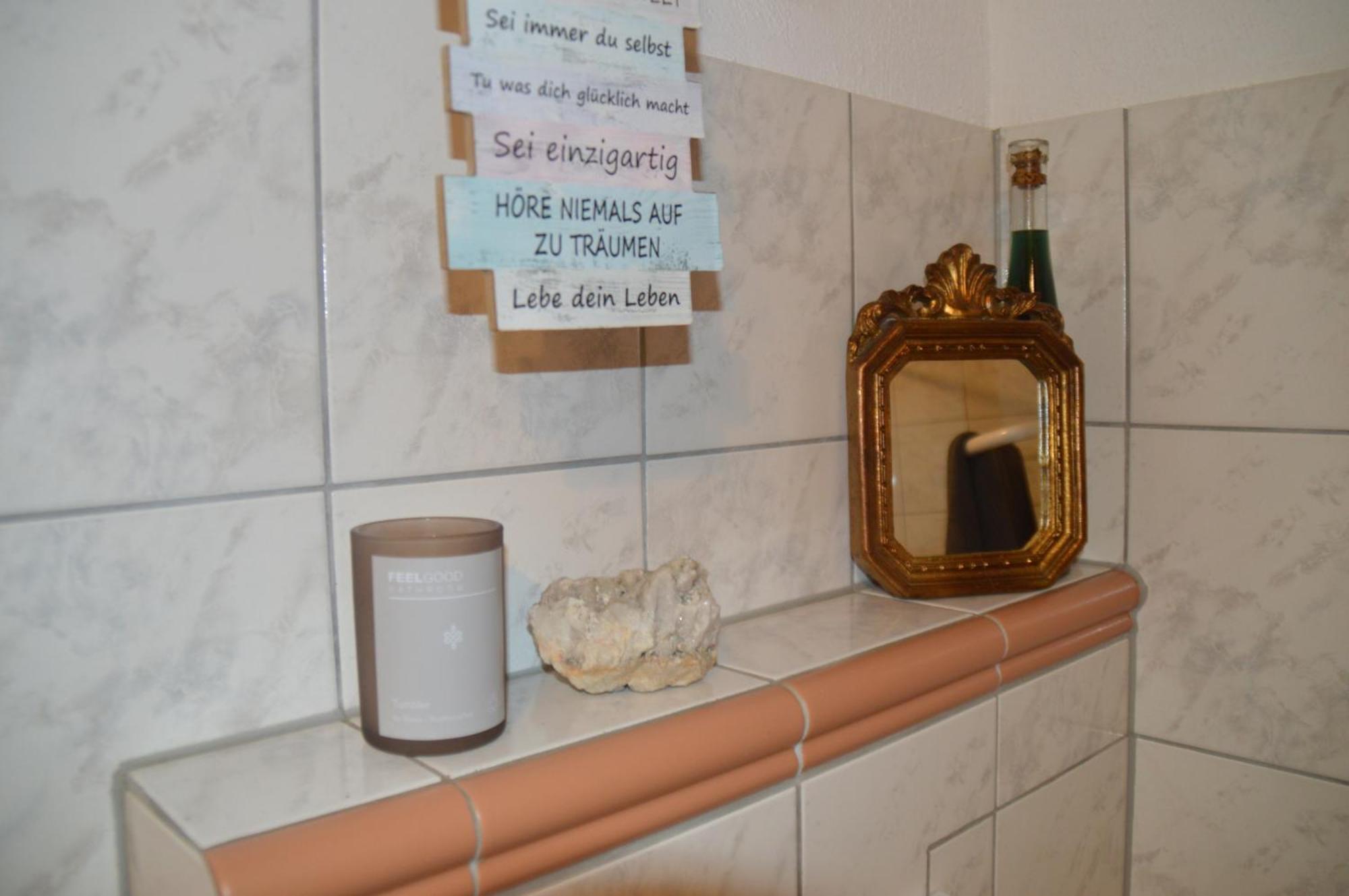 Kleine Einzigartige Ferienwohnung Auf Dem Bauernhof, Direkt In Der Natur Mit Blick Auf Schloss Braunfels Zewnętrze zdjęcie